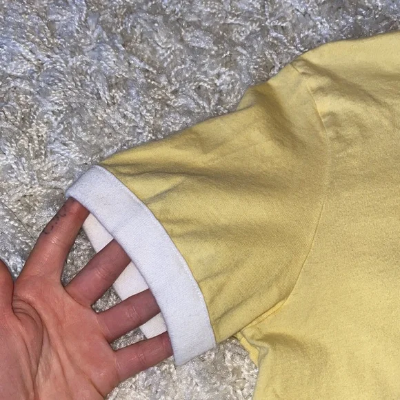 Victoria's Secret PINK Yellow T-shirt. - Picture 5 of 11